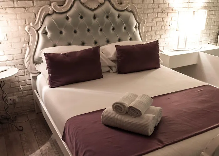 게스트하우스 Suitefrattini 2*